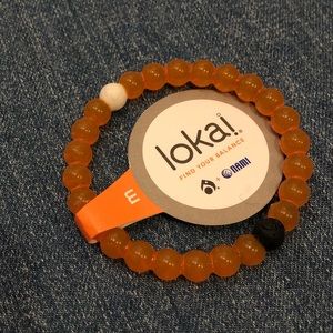 NWT Lokai Bracelet ☯️ NAMI